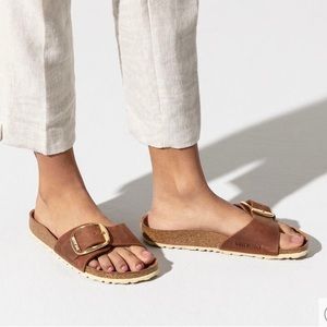 Cute Birkenstock big buckle Madrid